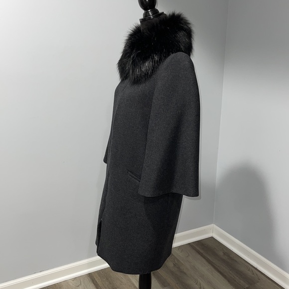 Women’s Zara coat Gray Wool blend Cape style Faux Fur Collar size Small - Picture 4 of 16